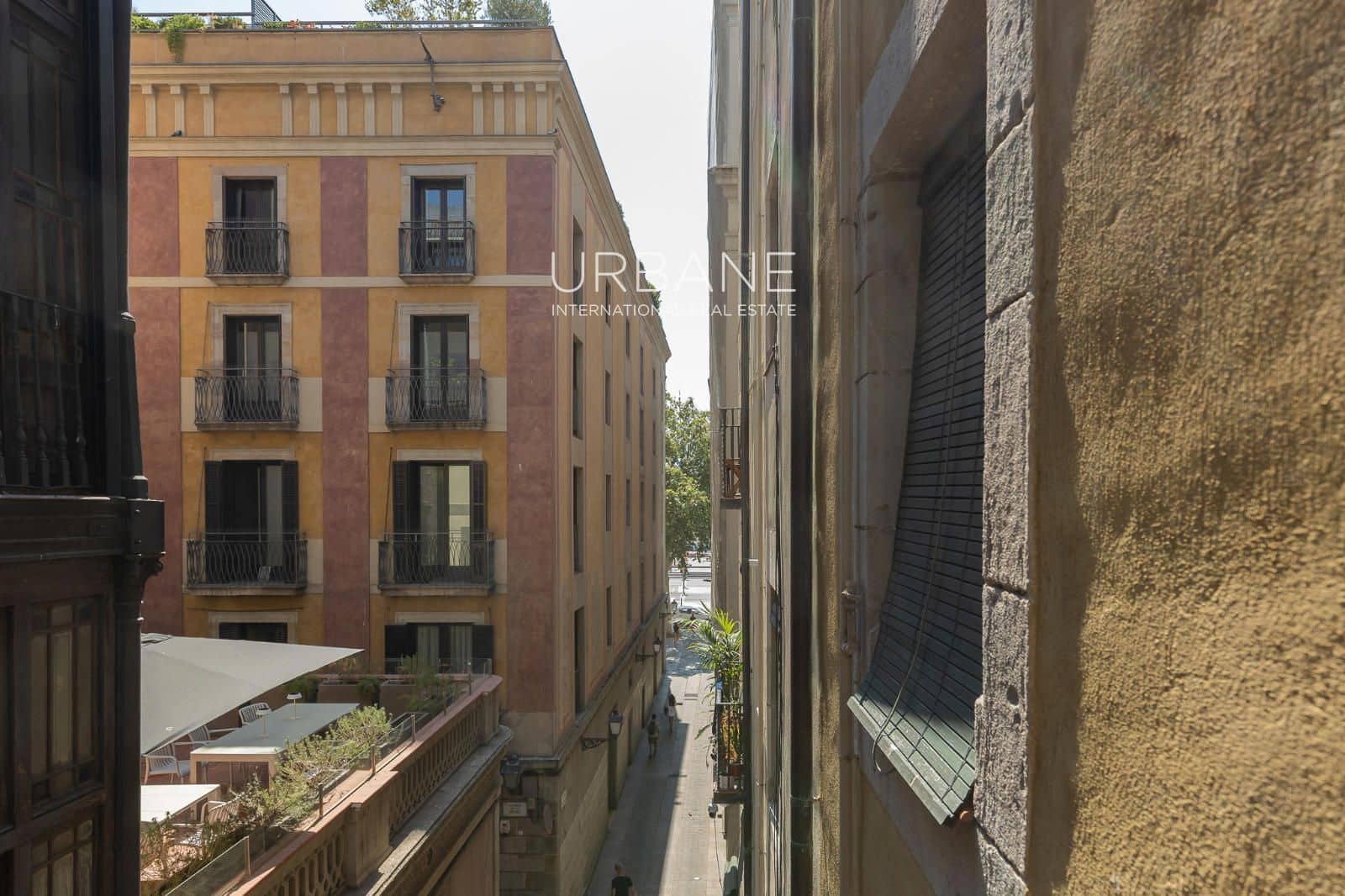 2 soverom Leilighet til leie i Barcelona by - € 1 450 (Ref: 9950754)