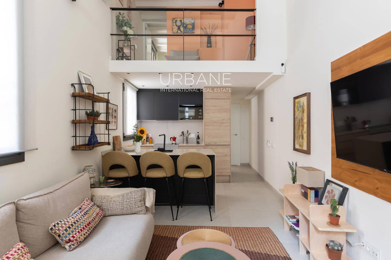 2 bedroom Flat for rent in Barcelona city - € 2,400 (Ref: 9961629)