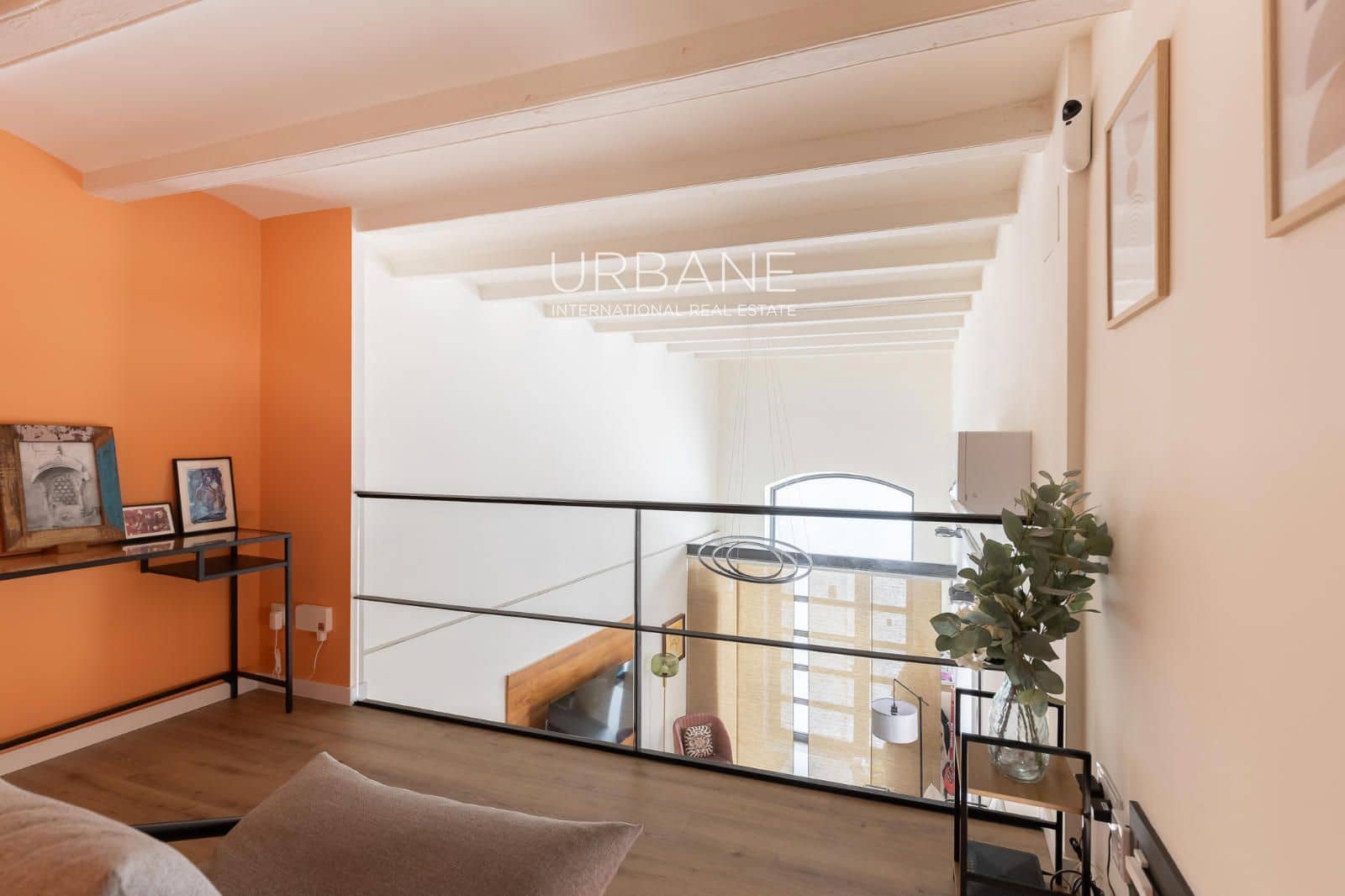 2 bedroom Flat for rent in Barcelona city - € 2,400 (Ref: 9961629)