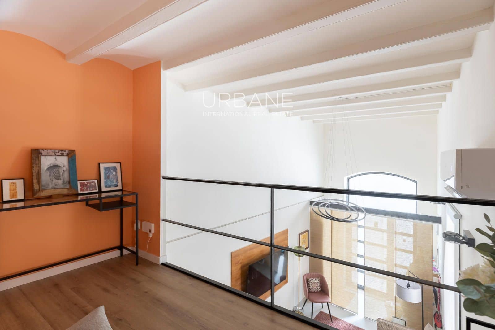 2 bedroom Flat for rent in Barcelona city - € 2,400 (Ref: 9961629)
