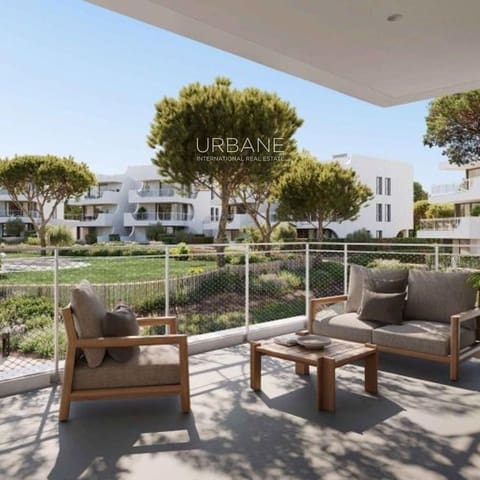 2 soverom Leilighet til salgs i Salou med svømmebasseng - € 520 000 (Ref: 9971497)