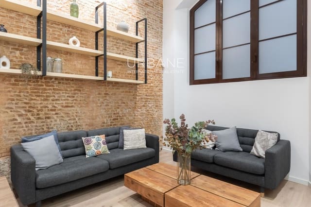 2 slaapkamer Penthouse te huur in Ciutat Vella, Barcelona stad - € 2.100 (Ref: 9985677)