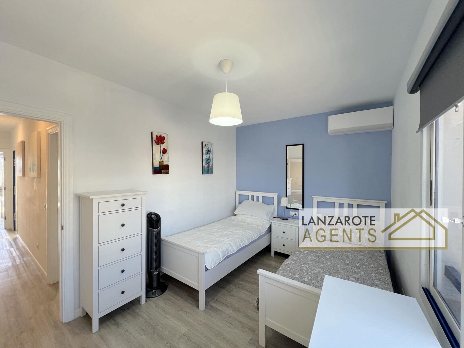 Chalet de 3 habitaciones en Playa Blanca en venta - 435.000 € (Ref: 10005989)