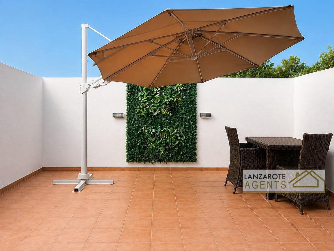 2 camera da letto Villa in vendita in Playa Blanca - 315.000 € (Rif: 10021387)