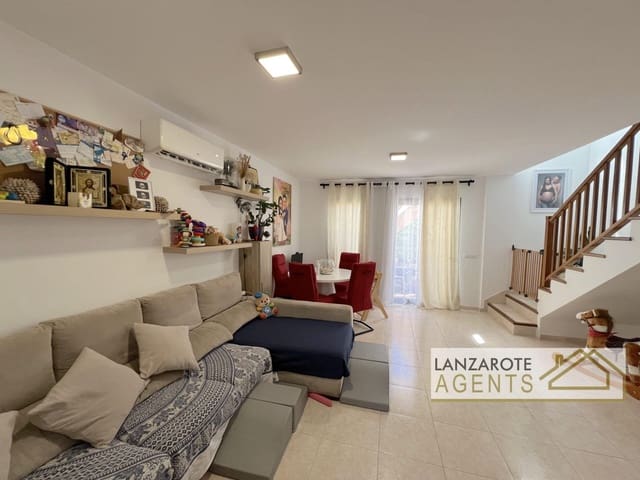2 sovrum Villa till salu i Playa Blanca, Yaiza - 315 000 € (Ref: 10021387)