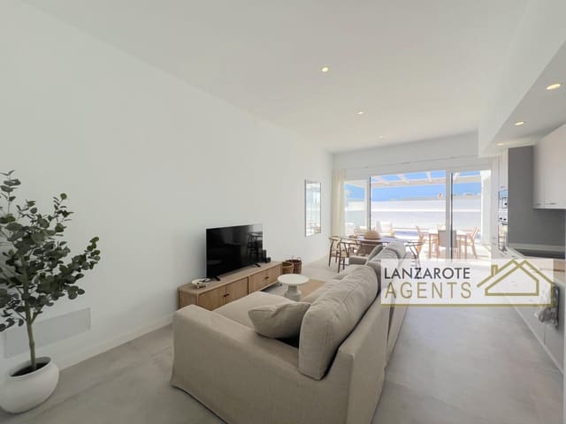 3 sypialnia Willa do wynajęcia w Playa Blanca, Yaiza z basenem - 3 000 € (Ref: 10044201)