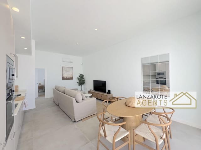 3 sypialnia Willa do wynajęcia w Playa Blanca, Yaiza z basenem - 3 000 € (Ref: 10044201)