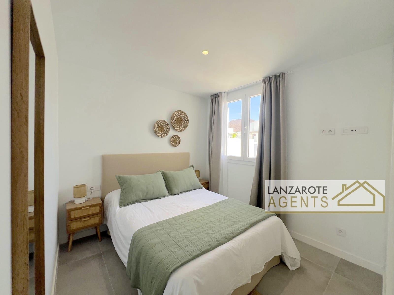 3 bedroom Villa for rent in Playa Blanca with pool - € 3,000 (Ref: 10044201)
