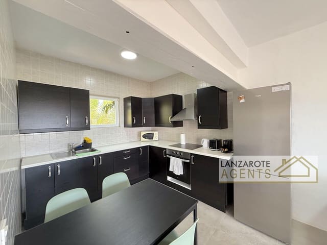 7 soveværelse Finca/Landehus til salg i Puerto Calero, Yaiza med swimmingpool garage - € 1.750.000 (Ref: 10048520)