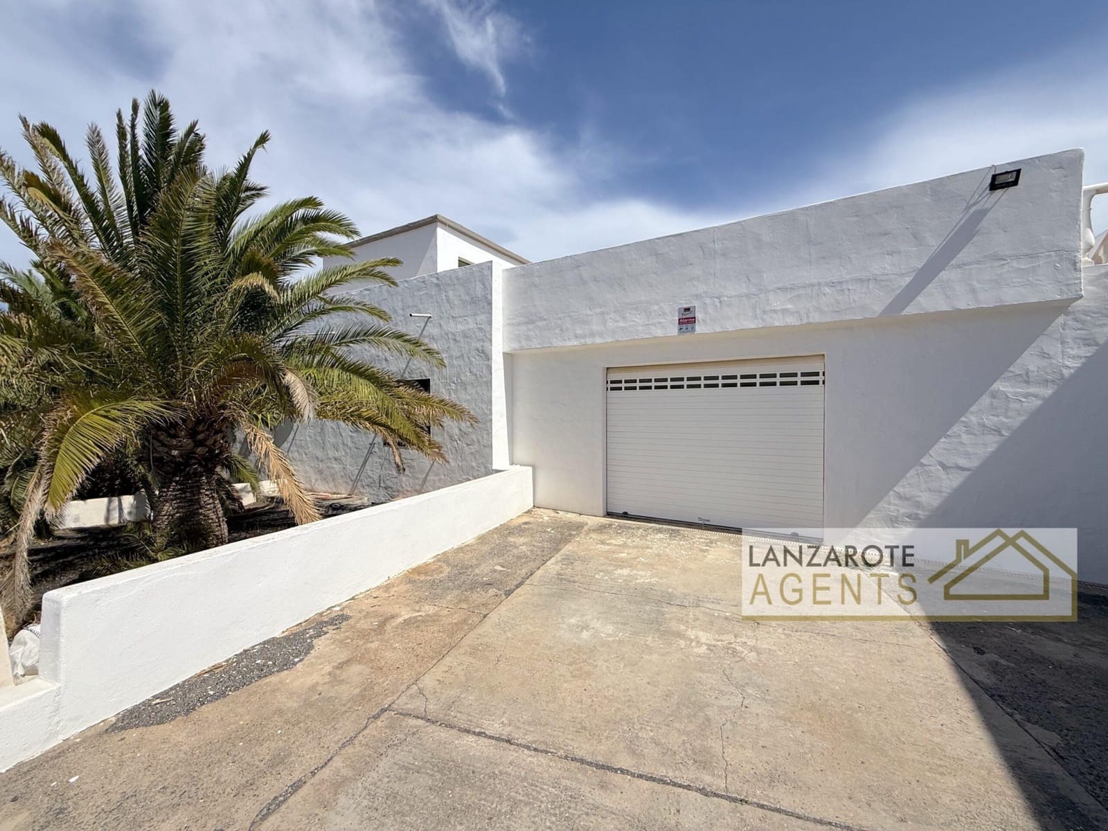 7 soveværelse Finca/Landehus til salg i Puerto Calero med swimmingpool garage - € 1.750.000 (Ref: 10048520)