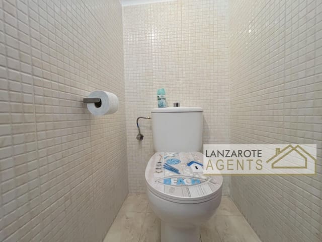 Adosado de 2 habitaciones en Playa Blanca, Yaiza en venta - 315.000 € (Ref: 10080145)