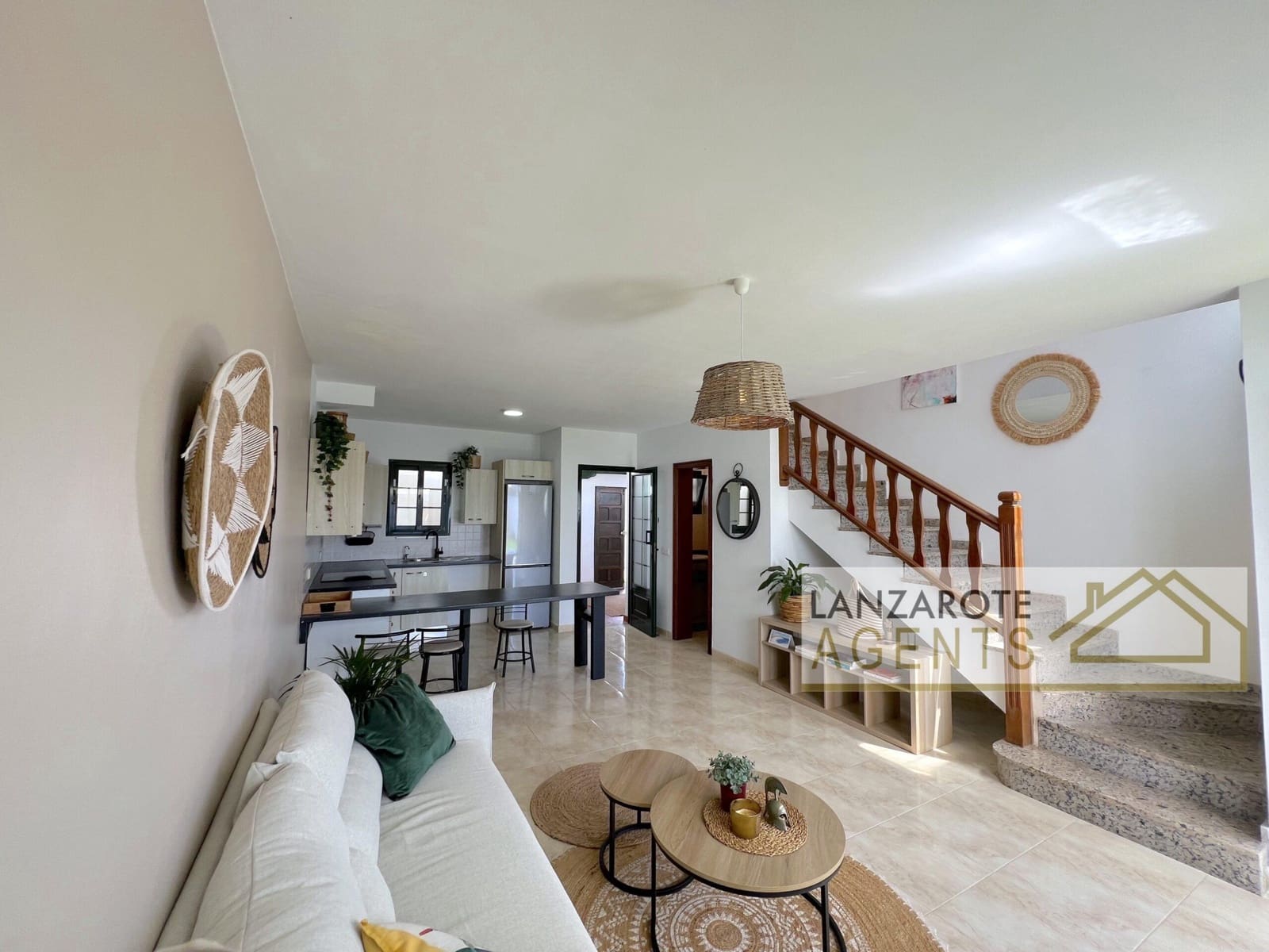 Adosado de 2 habitaciones en Playa Blanca en venta - 315.000 € (Ref: 10080145)