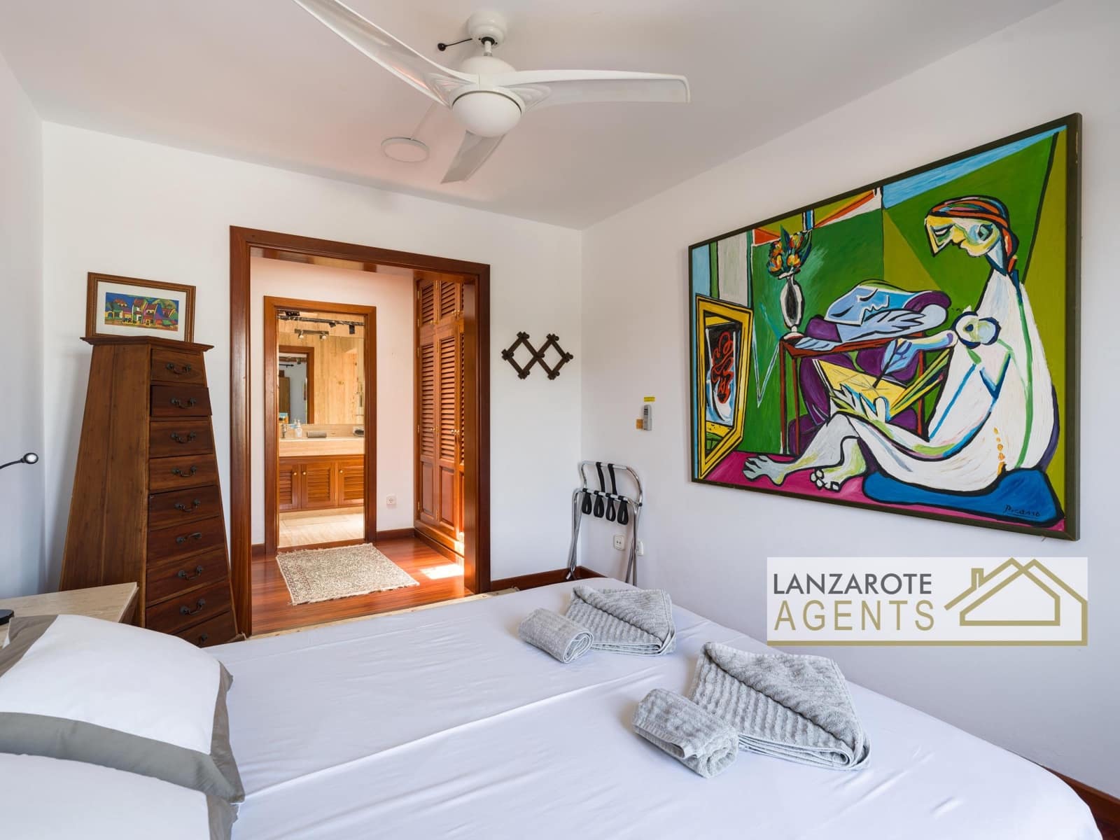 6 slaapkamer Villa te koop in Playa del Cable met zwembad garage - € 1.045.000 (Ref: 10093945)