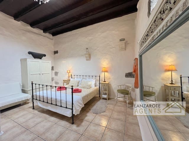 Chalet de 1 habitación en Teguise en alquiler con piscina - 1.200 € (Ref: 10135229)