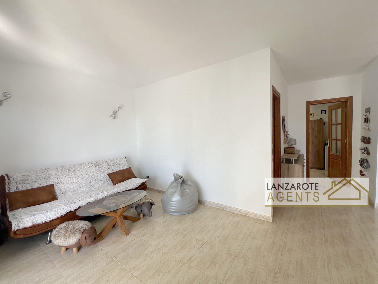 4 sypialnia Dom blizniak na sprzedaż w Playa Blanca z basenem - 625 000 € (Ref: 10148140)