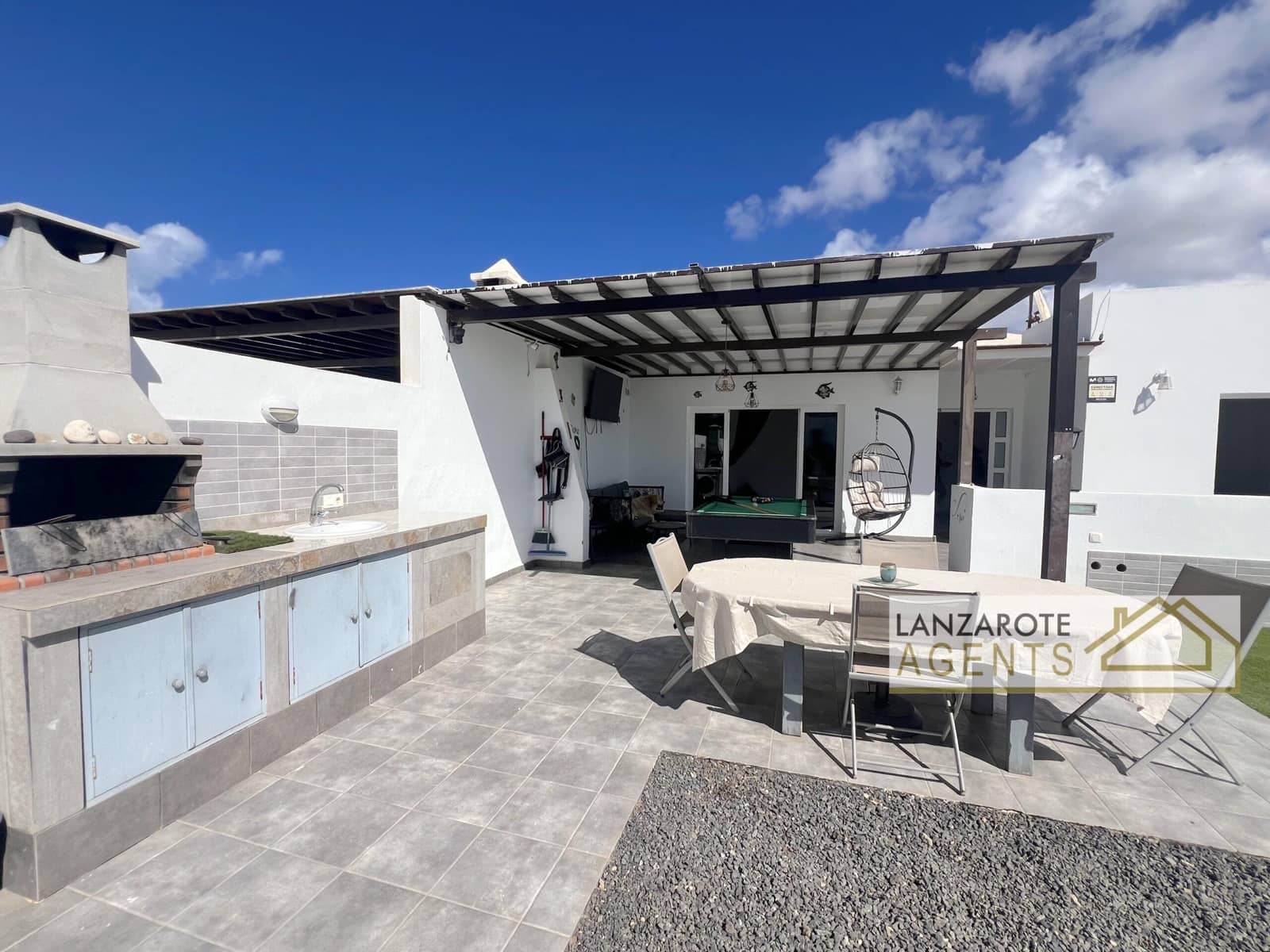 4 sypialnia Dom blizniak na sprzedaż w Playa Blanca z basenem - 625 000 € (Ref: 10148140)
