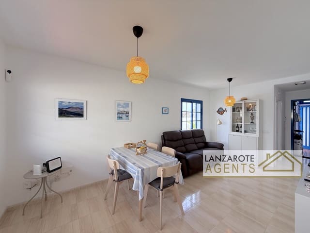 2 quarto Moradia em Banda para venda em Playa Blanca, Yaiza com garagem - 375 000 € (Ref: 10165830)