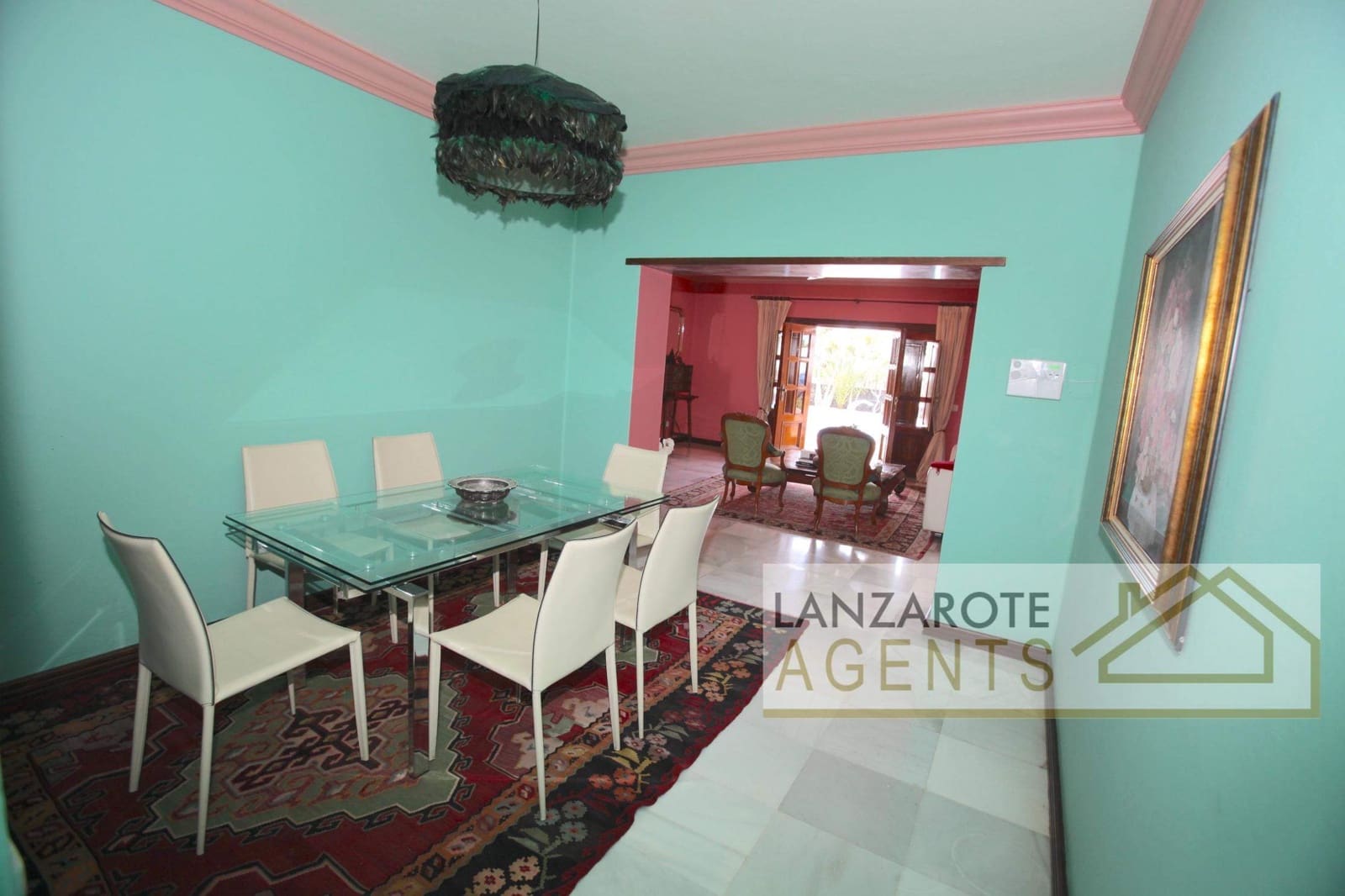 5 makuuhuone Huvila myytävänä paikassa Playa Blanca mukana uima-altaan - 897 000 € (Ref: 5548653)