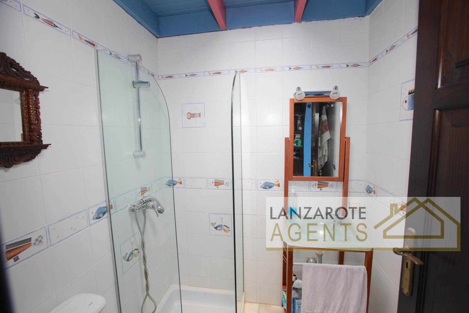 5 slaapkamer Villa te koop in Playa Blanca met zwembad garage - € 1.097.000 (Ref: 5548653)