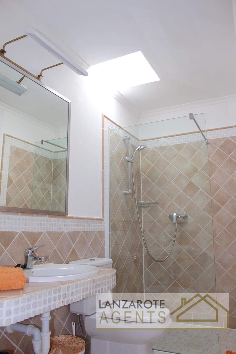 5 soveværelse Villa til salg i Las Brenas - € 1.299.000 (Ref: 5548657)