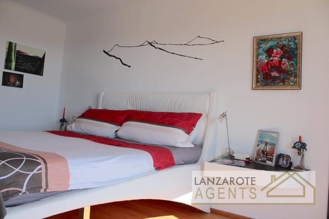 5 soveværelse Villa til salg i Las Brenas, Yaiza - € 1.299.000 (Ref: 5548657)