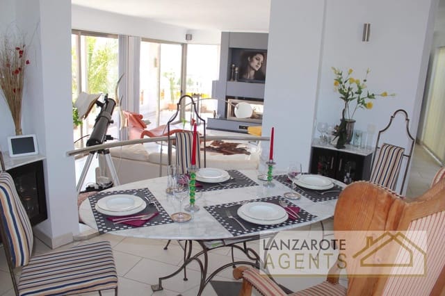 5 soverom Villa til salgs i Las Brenas, Yaiza med svømmebasseng - € 1 299 000 (Ref: 5548657)