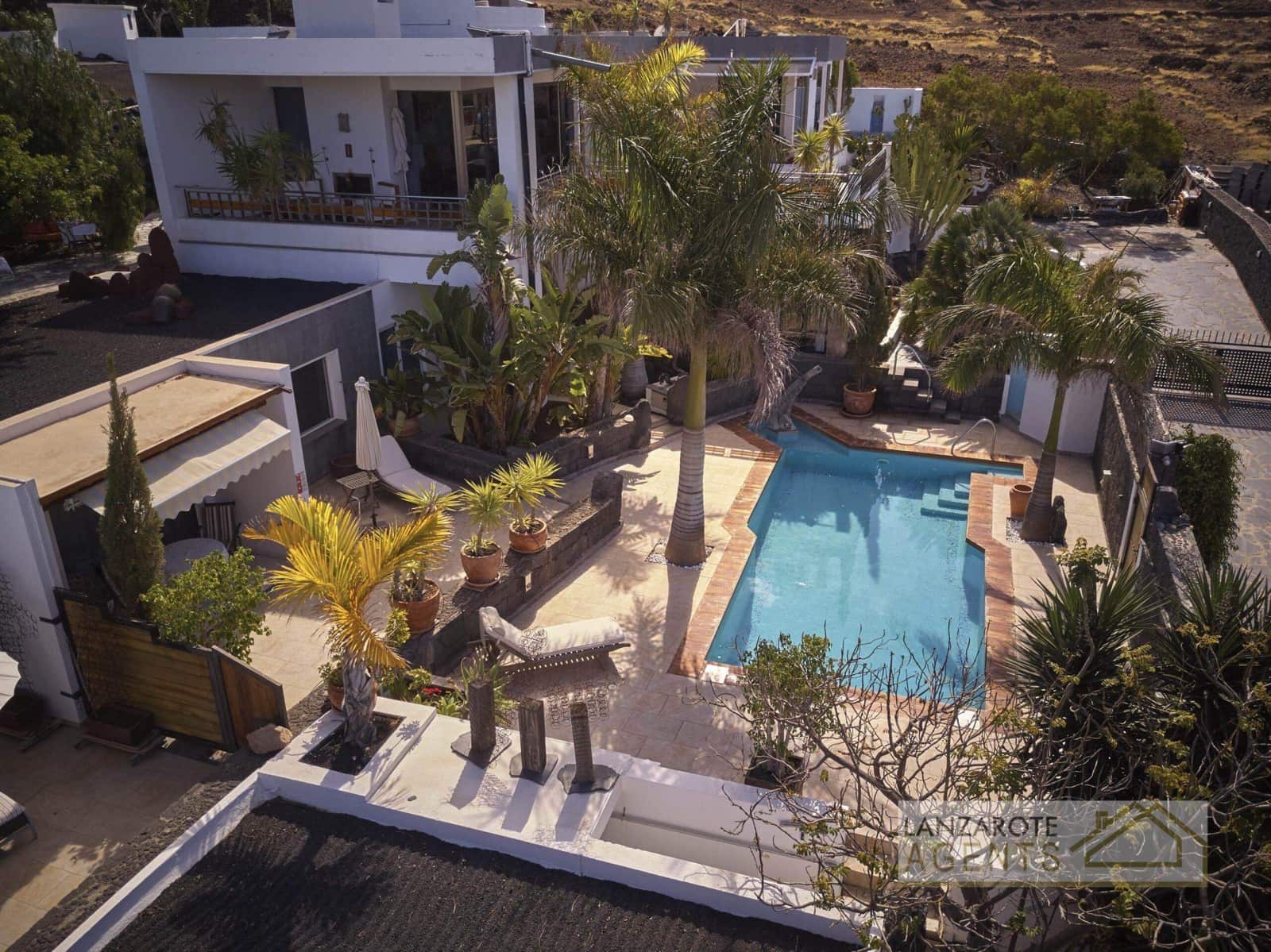 5 soverom Villa til salgs i Las Brenas med svømmebasseng - € 1 299 000 (Ref: 5548657)