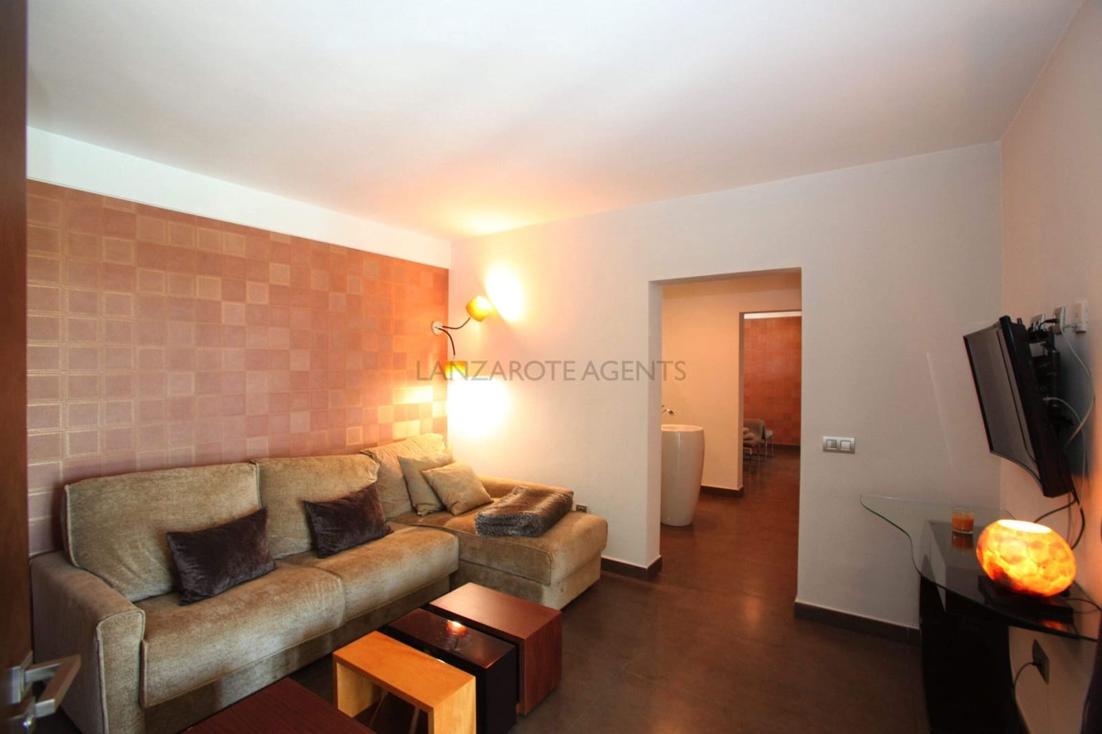 5 soverom Villa til salgs i Playa Blanca med garasje - € 2 200 000 (Ref: 6202982)