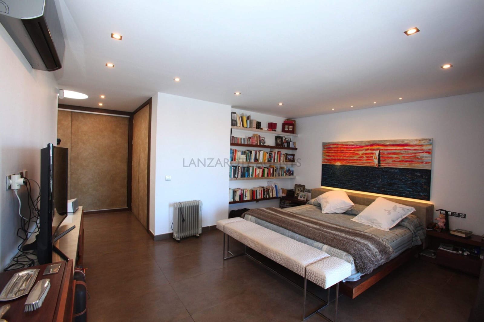 5 soverom Villa til salgs i Playa Blanca med garasje - € 2 200 000 (Ref: 6202982)