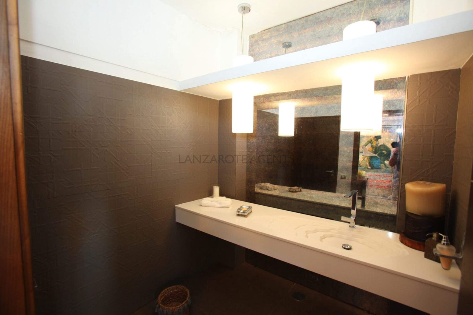 5 soverom Villa til salgs i Playa Blanca med garasje - € 2 200 000 (Ref: 6202982)