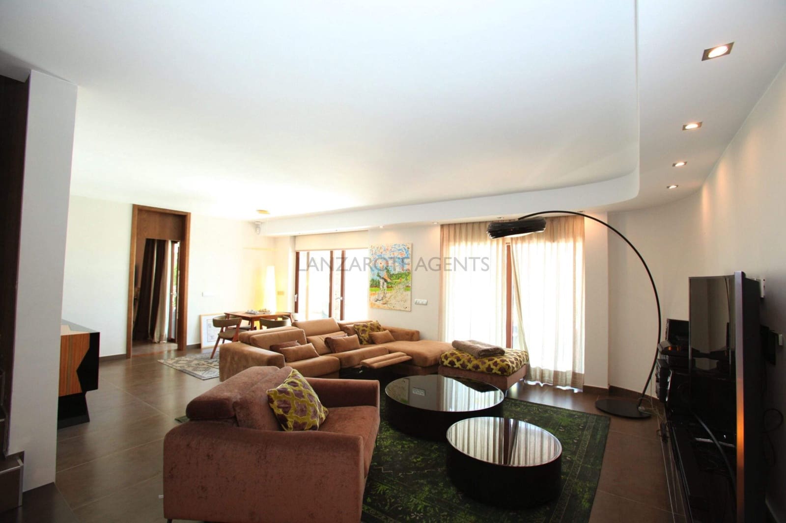 5 soverom Villa til salgs i Playa Blanca med garasje - € 2 200 000 (Ref: 6202982)