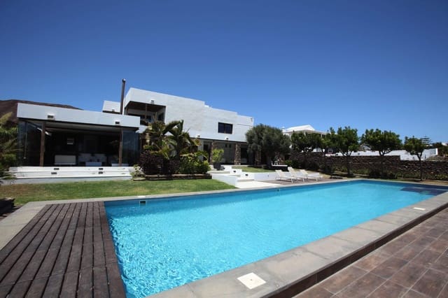 5 sovrum Villa till salu i Playa Blanca, Yaiza med garage - 2 200 000 € (Ref: 6202982)
