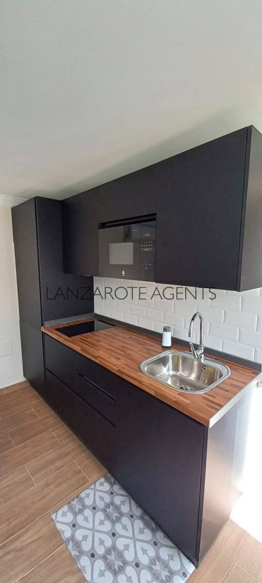 4 soverom Villa til salgs i Playa Blanca med svømmebasseng - € 1 690 000 (Ref: 6618457)