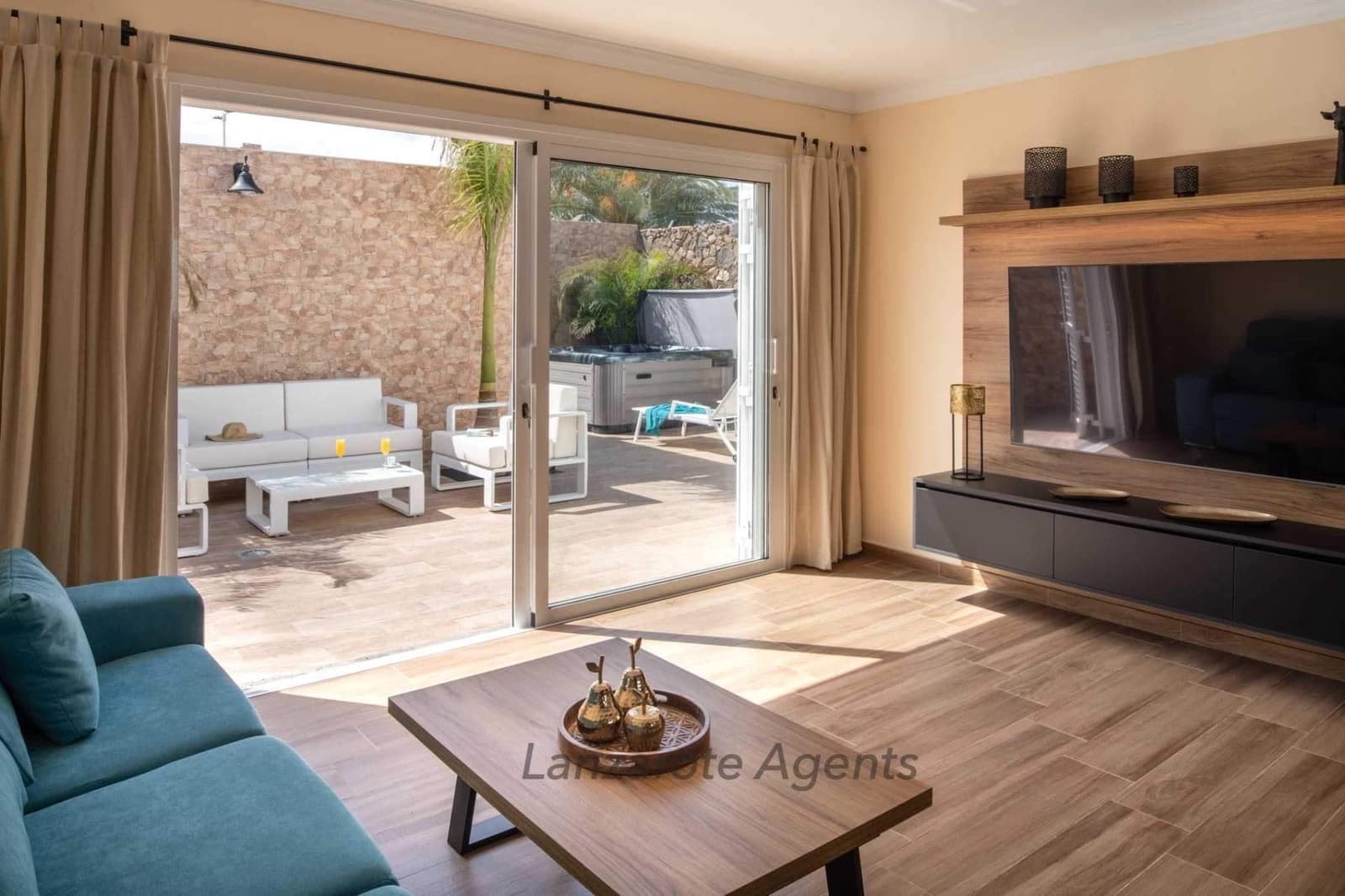 4 soverom Villa til salgs i Playa Blanca med svømmebasseng - € 1 690 000 (Ref: 6618457)