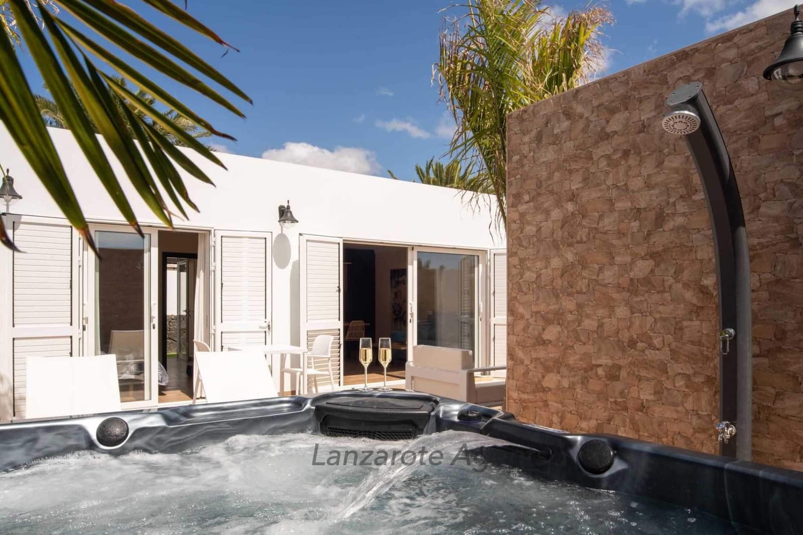 4 soverom Villa til salgs i Playa Blanca med svømmebasseng - € 1 690 000 (Ref: 6618457)