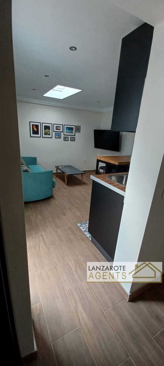 4 soverom Villa til salgs i Playa Blanca med svømmebasseng garasje - € 1 690 000 (Ref: 6618457)