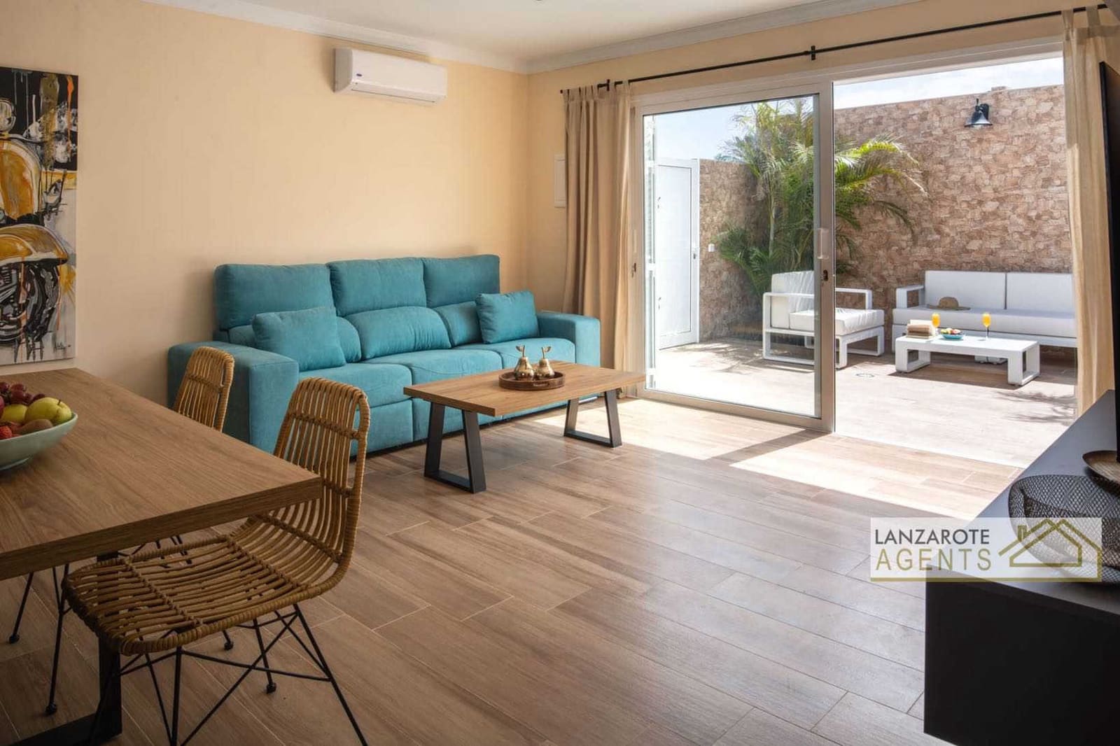4 soverom Villa til salgs i Playa Blanca med svømmebasseng garasje - € 1 690 000 (Ref: 6618457)