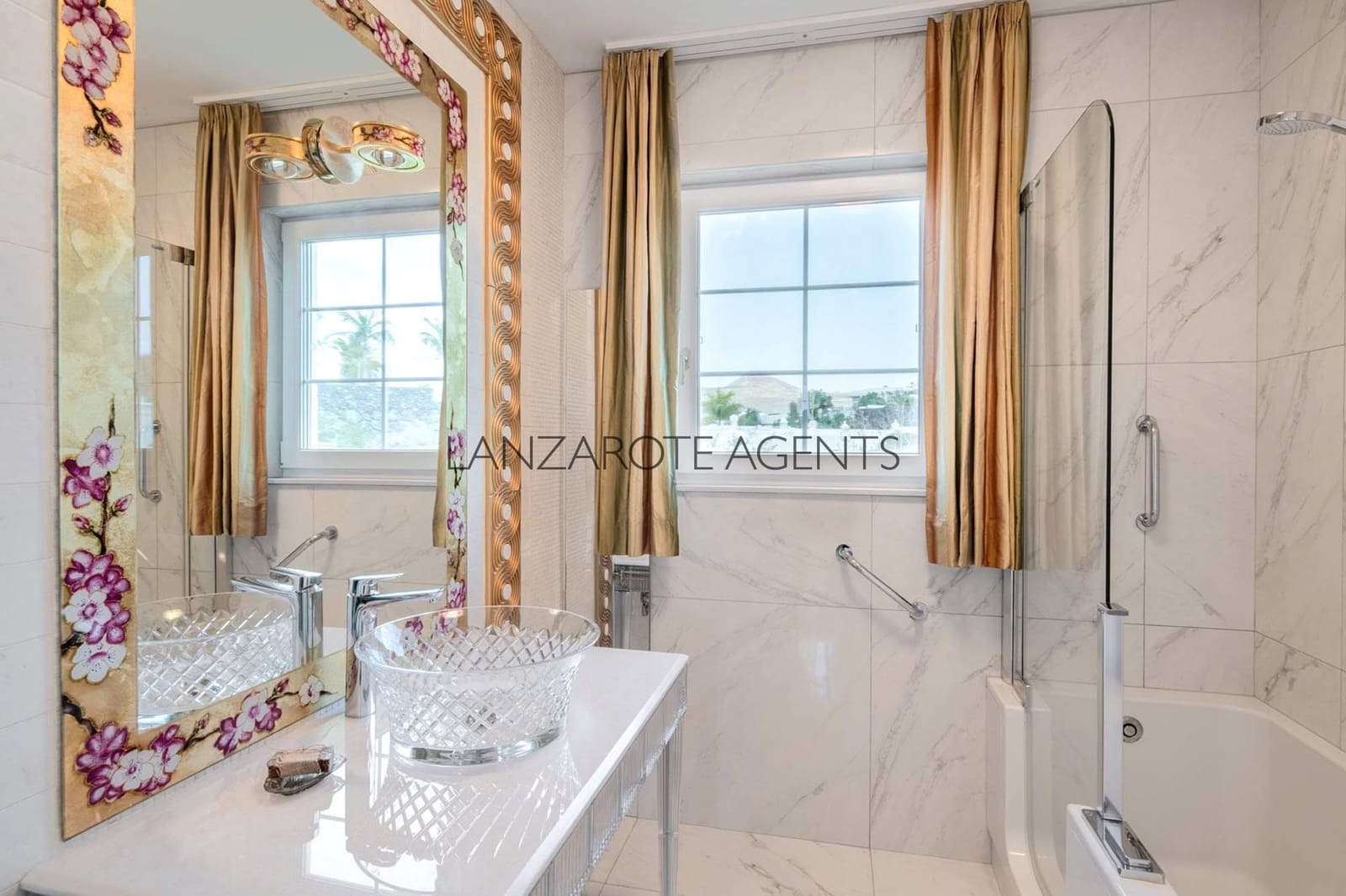 4 quarto Moradia para venda em Puerto Calero - 2 400 000 € (Ref: 6651853)