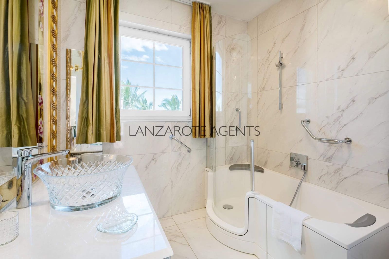 4 quarto Moradia para venda em Puerto Calero - 2 400 000 € (Ref: 6651853)