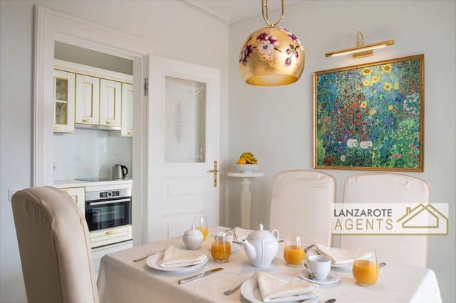 4 makuuhuone Huvila myytävänä paikassa Puerto Calero, Yaiza mukana uima-altaan 
autotalli - 2 400 000 € (Ref: 6651853)