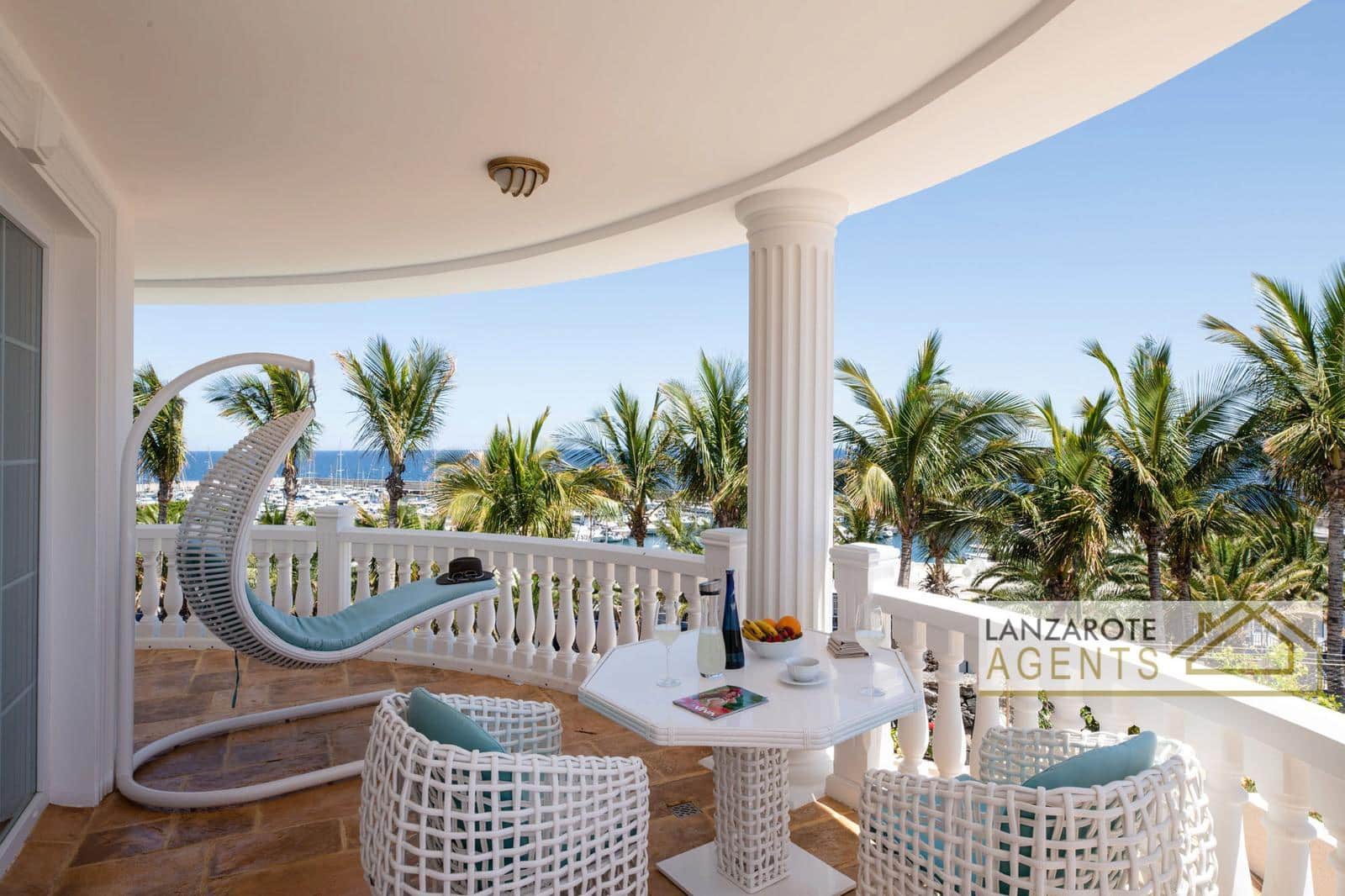 4 soverom Villa til salgs i Puerto Calero med svømmebasseng garasje - € 2 400 000 (Ref: 6651853)