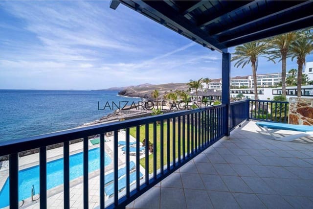 4 quarto Moradia para venda em Puerto Calero, Yaiza com piscina garagem - 1 470 000 € (Ref: 6991649)