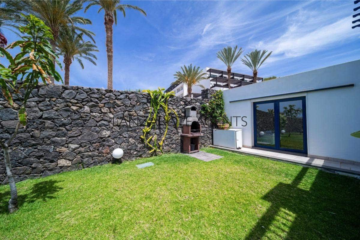 4 slaapkamer Villa te koop in Puerto Calero met zwembad garage - € 1.470.000 (Ref: 6991649)
