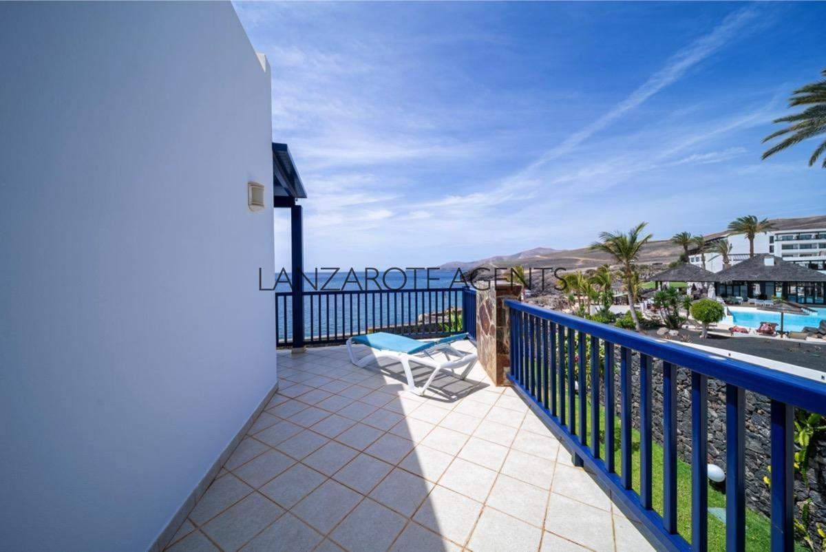 4 slaapkamer Villa te koop in Puerto Calero met zwembad garage - € 1.470.000 (Ref: 6991649)