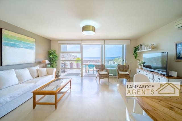 4 sovrum Villa till salu i Puerto Calero, Yaiza med pool garage - 1 470 000 € (Ref: 6991649)