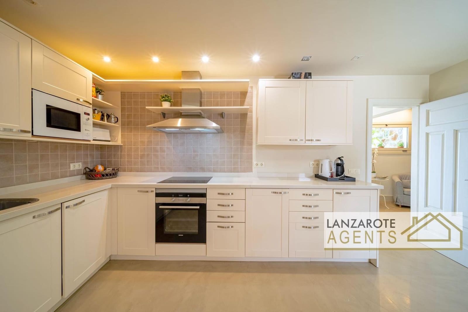 4 sovrum Villa till salu i Puerto Calero med pool garage - 1 470 000 € (Ref: 6991649)