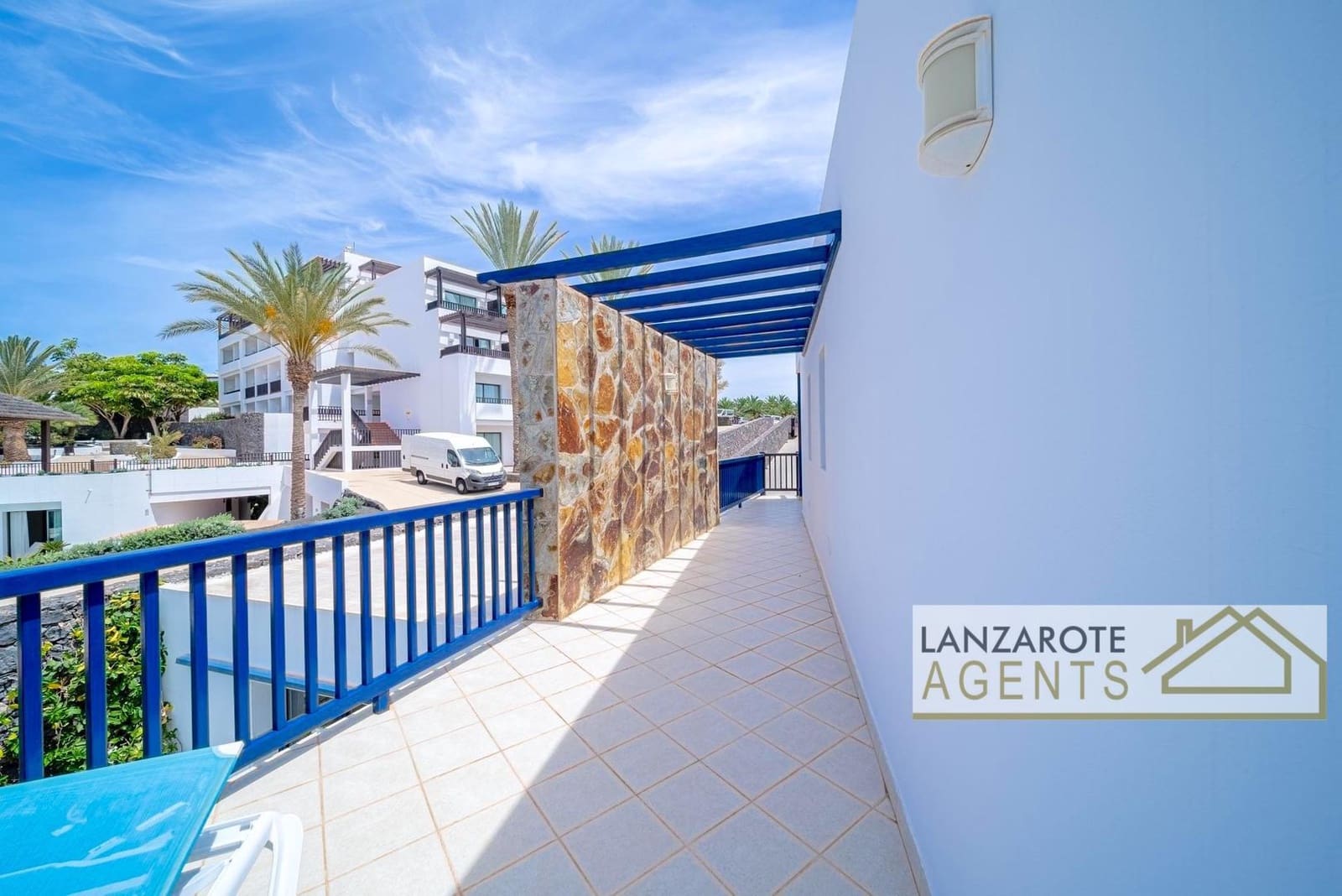 4 sovrum Villa till salu i Puerto Calero med pool garage - 1 470 000 € (Ref: 6991649)