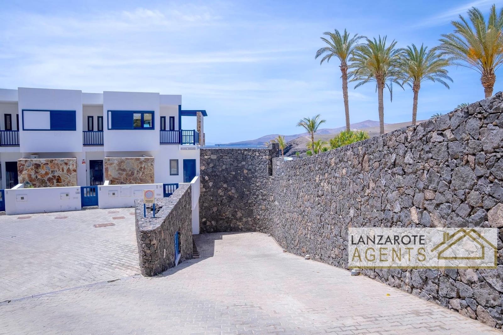 4 sovrum Villa till salu i Puerto Calero med pool garage - 1 470 000 € (Ref: 6991649)