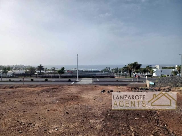 Villa till salu i Playa Blanca, Yaiza med pool garage - 549 000 € (Ref: 7095345)