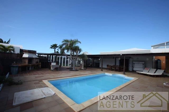 3 makuuhuone Huvila myytävänä paikassa Playa Blanca, Yaiza - 695 000 € (Ref: 7308467)